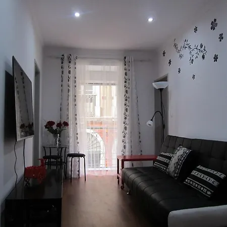 Apartment Bairro Alto From *